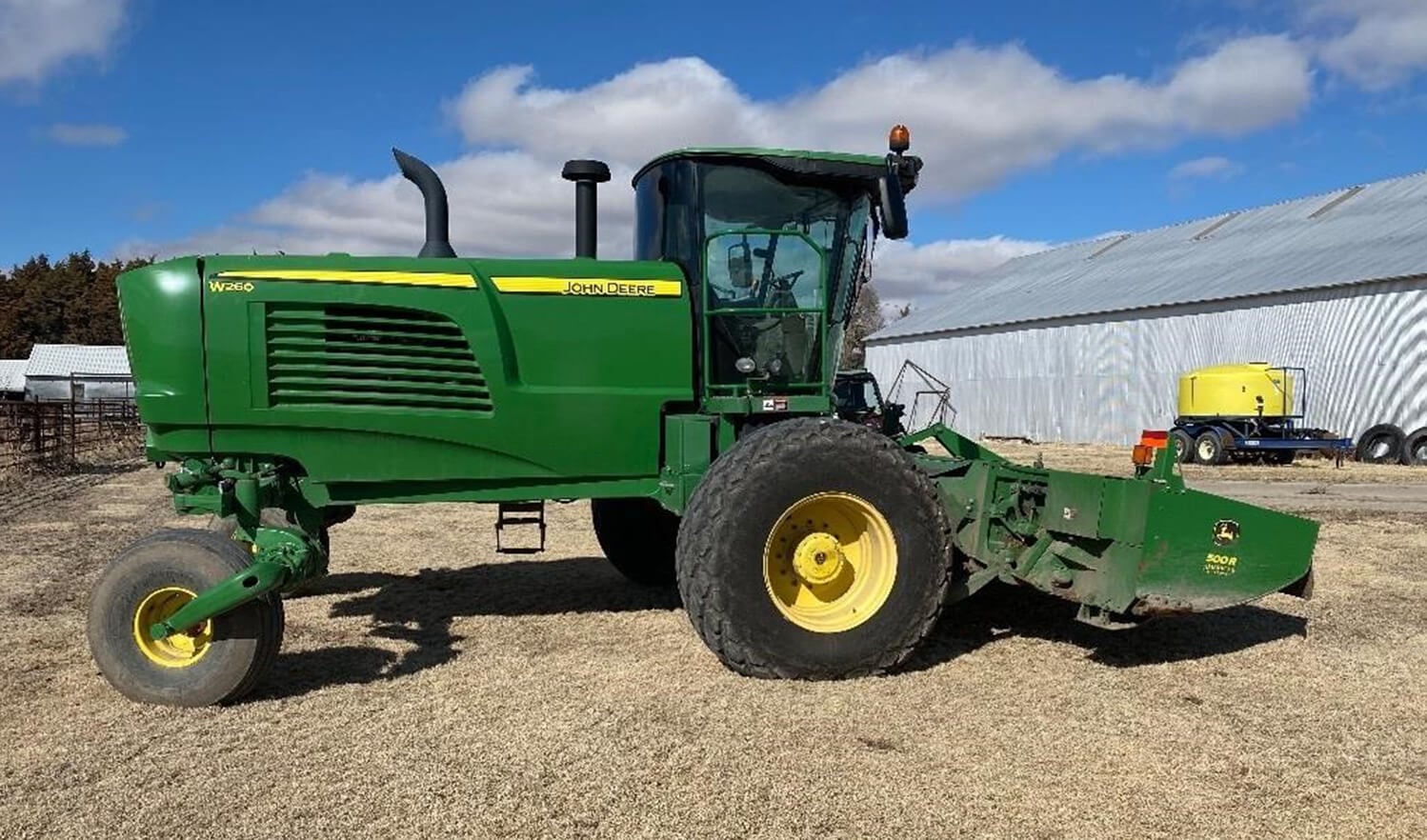 John Deere W260
