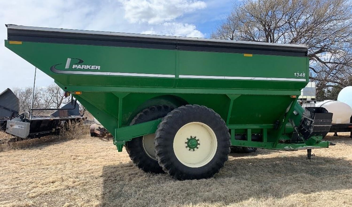 Parker 1348 Grain Cart